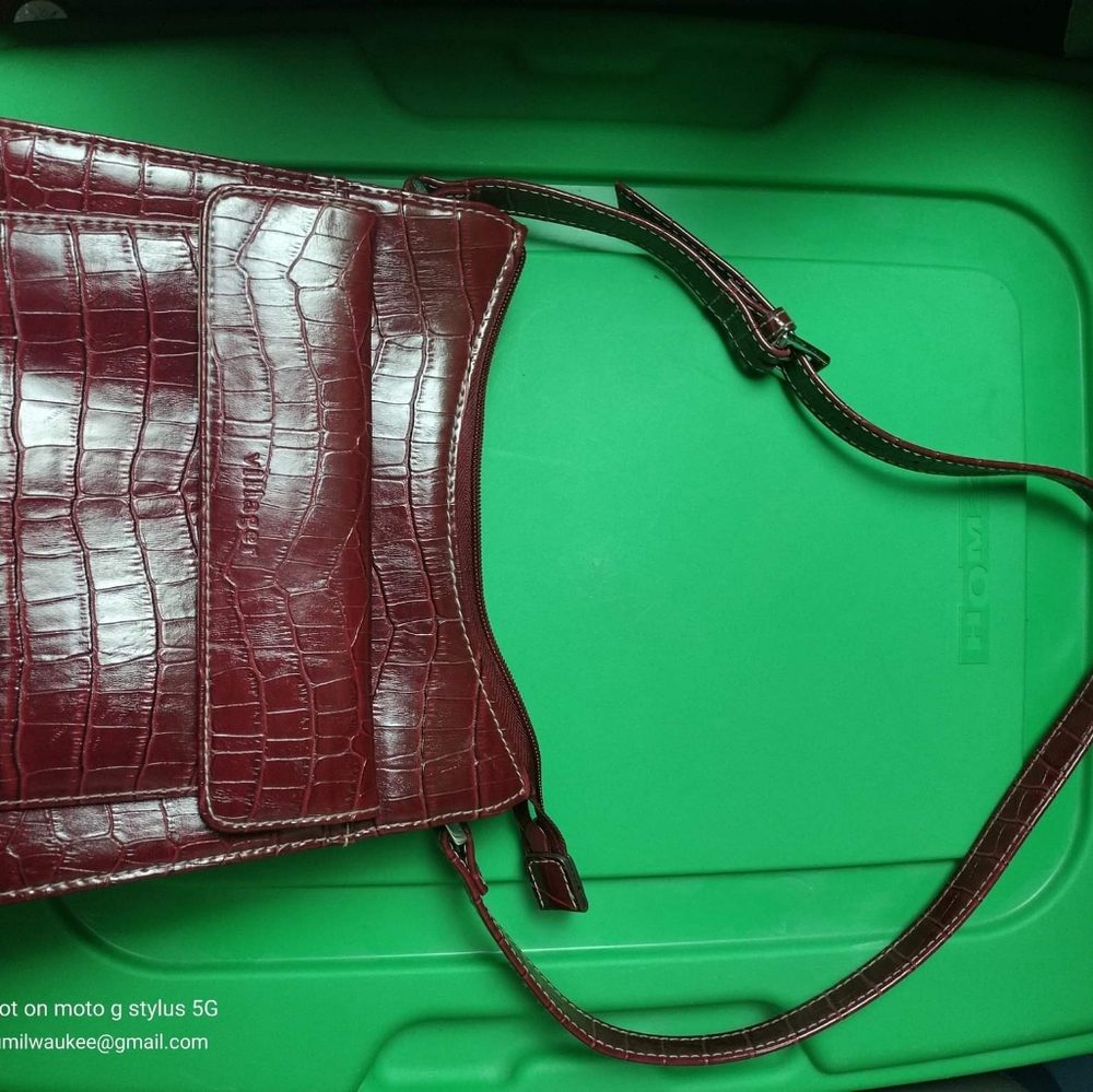 Liz Claiborne Villager Purse Handbag Maroon Cranberry Embossed Faux Leather